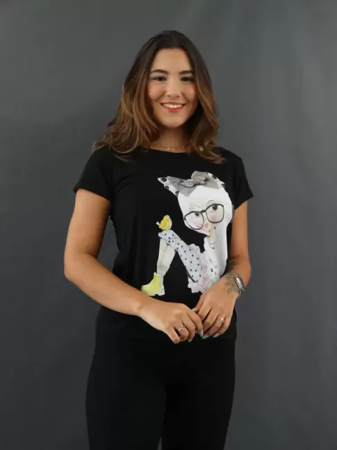 Blusa Feminina T-shirt Estampada em Viscolycra  Preto Menina Gata [2109218]
