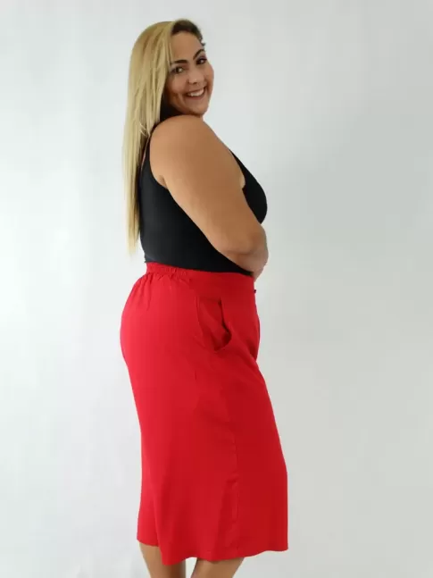 Calça Pantacourt em Viscose com Pala e Elástico Plus Size Vermelho [1911345&91;