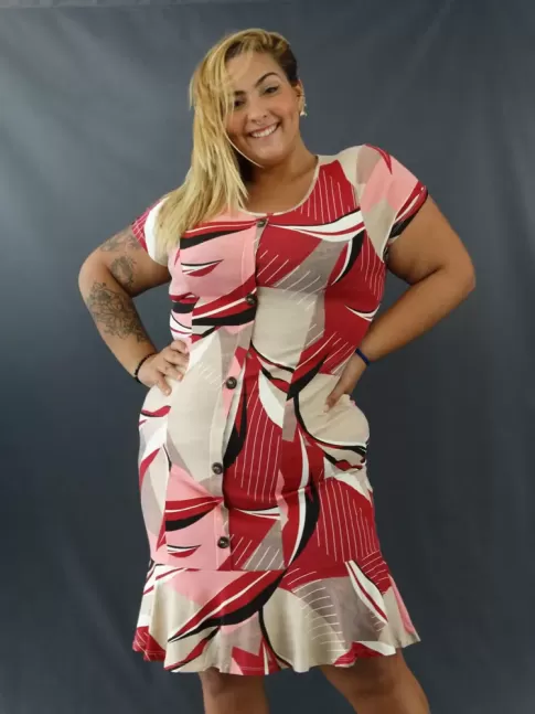 Vestido Plus Size em Viscolycra Frente com Botões Geométrico Rosa e Vinho [2011137]