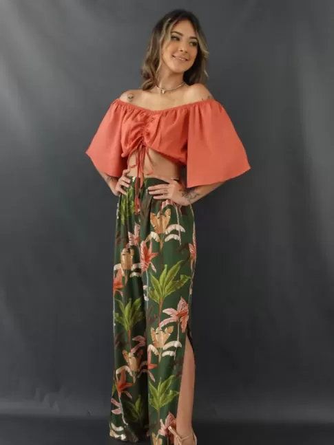 Calca Feminina Pantalona Cos  com Elastico Laterais com Fenda em Viscolinho Verde Folhas [2110074]  