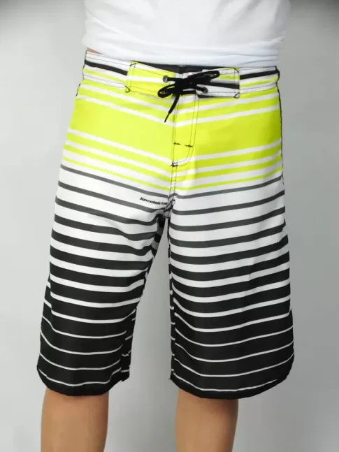 312-Bermuda masculina em microfibra sublimada com viés lateral listrada amarelo, preto e branco