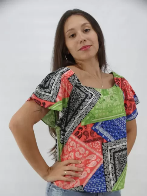 Blusa Feminina Ciganinha Estilo Bata em Viscose  Geometrico Colors Cashmere [2303035]