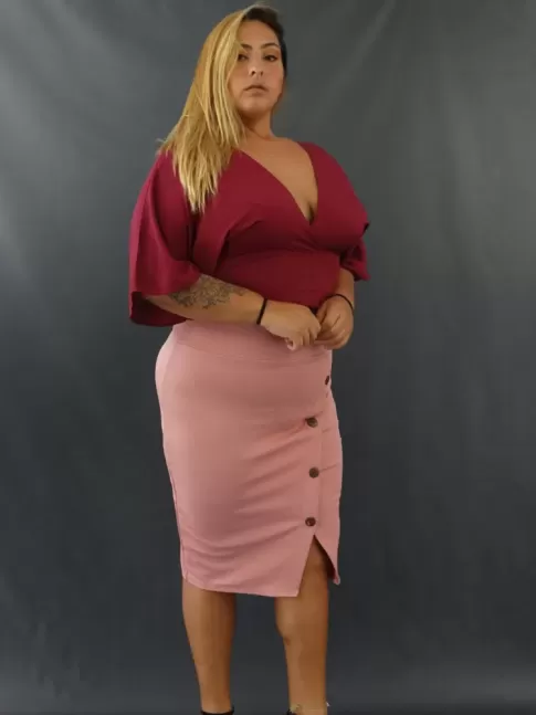 Saia Midi Frente com Botões e Fenda Plus Size em Jacquard Rose[2106022]