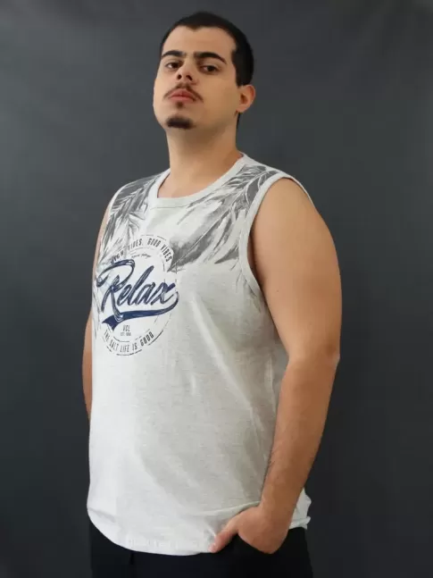 Camiseta Masculina Regata Folhas Relax Cinza Claro Plus Size [2010037]