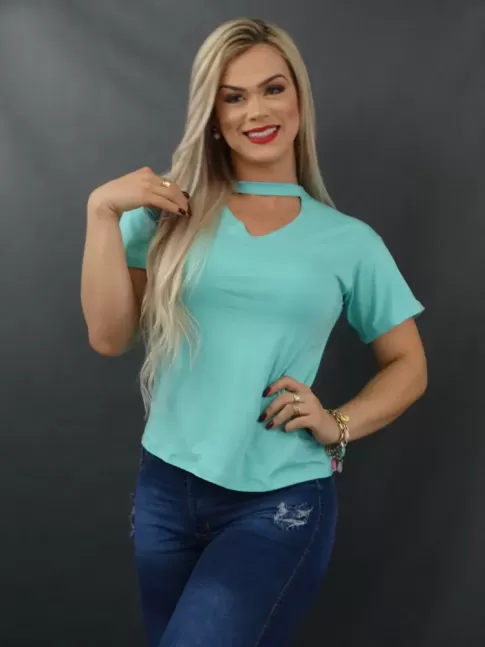 Blusa com Detalhe Vazado no Decote em Viscolycra Azul Claro [2112154]