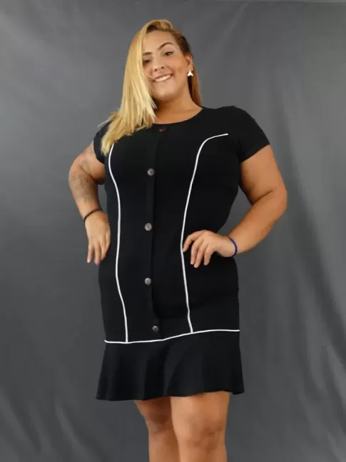 Vestido Plus Size em Viscolycra Frente com Botões Preto com Viés [2011136]