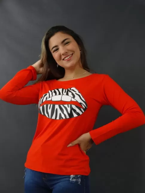 Blusa Feminina Manga Longa Gola Canoa em Viscolycra Vermelho Boca Animal Print [2205040]
