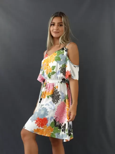 Vestido Ombro Vazado com Bolso em Viscose Branco Flores Colors [2102019]